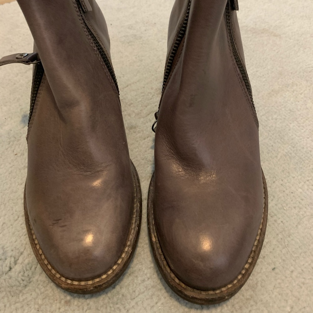 EUC AGL Grey Booties EU34 or US 4